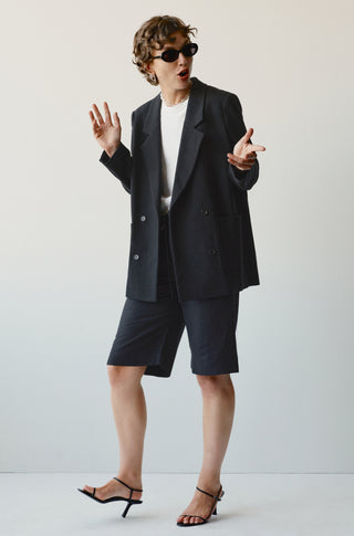 The Bermuda – Black