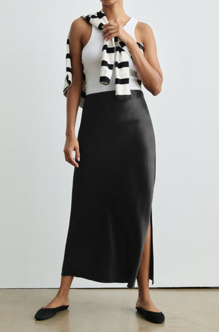 The Eleganza – Black