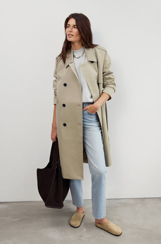 The Espionage – Clay