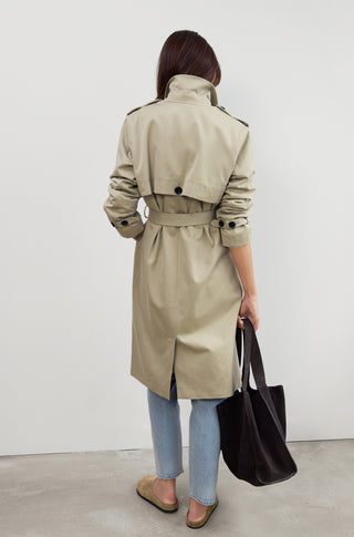 The Espionage – Clay