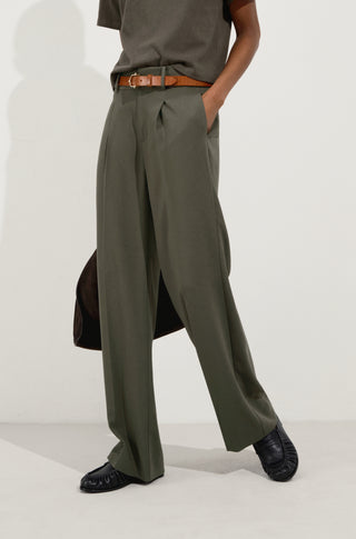 The Headliner – Fern frond