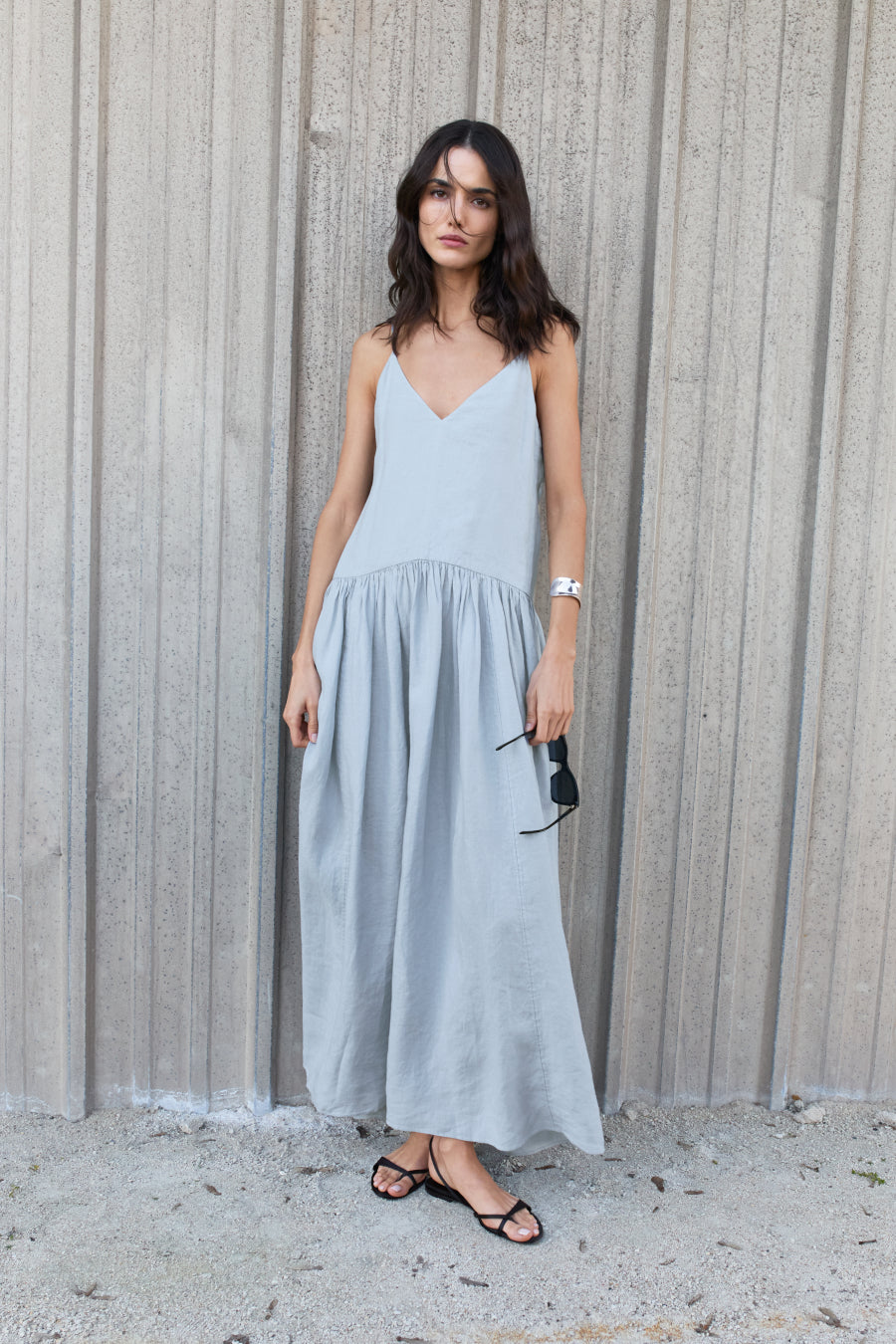 Premium Women's Sleeveless Irish Linen Maxi Dress - The Hydro