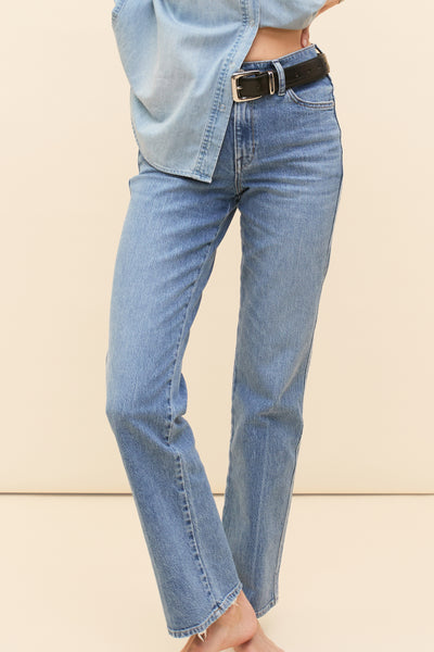 Premium Women's Straight Leg Comfort Stretch Denim