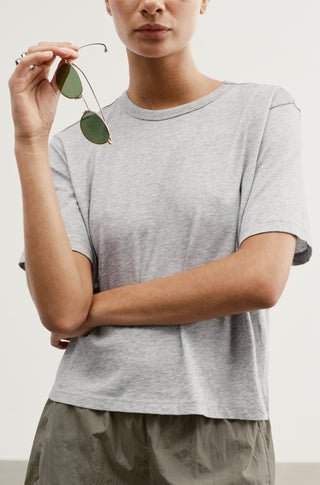 The Practice Tee – Heather gray
