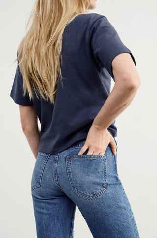 The Practice Tee – Vintage navy