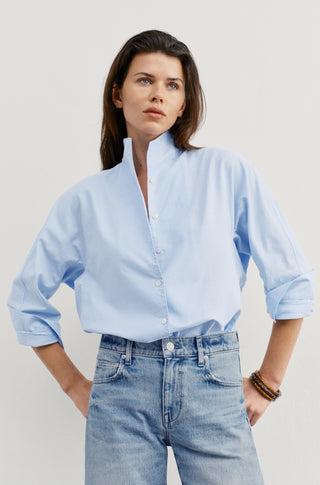 The Tate – Blue oxford