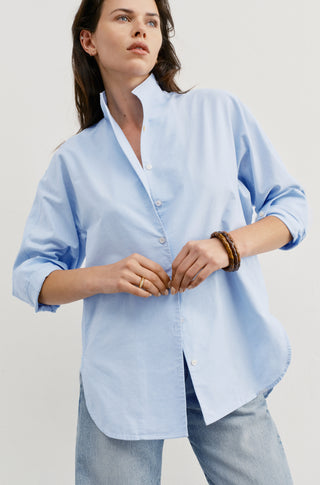 The Tate – Blue oxford