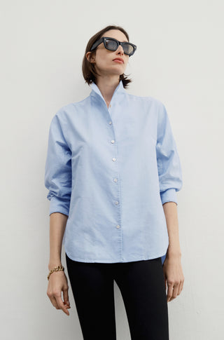 The Tate – Blue oxford
