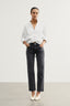 The Tate  – White Oxford