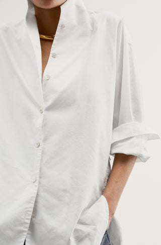 The Tate – White oxford