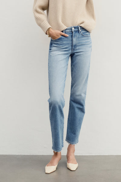 Cropped Straight Leg Comfort Stretch Jeans